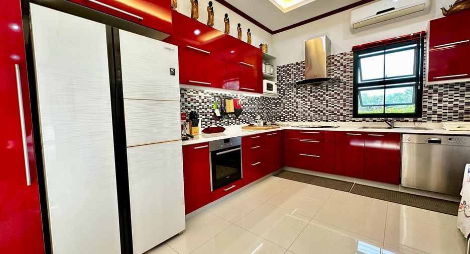 For sale 3 ベッドルーム villa in Hua Hin, Prachuap Khiri Khan