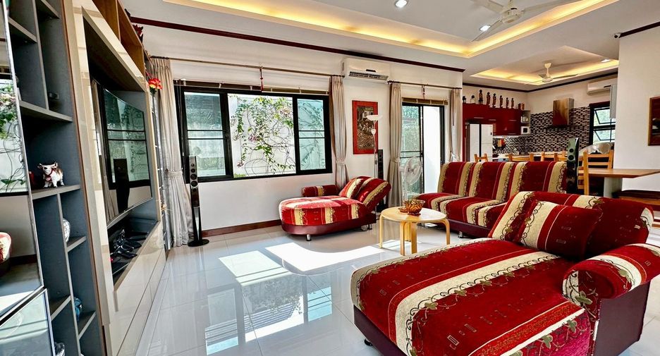 For sale 3 ベッドルーム villa in Hua Hin, Prachuap Khiri Khan