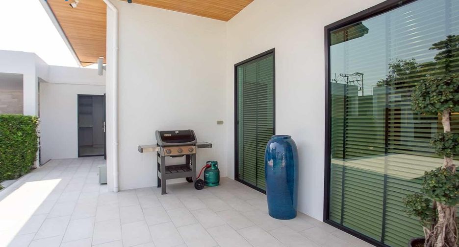 For sale 3 bedrooms villa in Hua Hin, Prachuap Khiri Khan