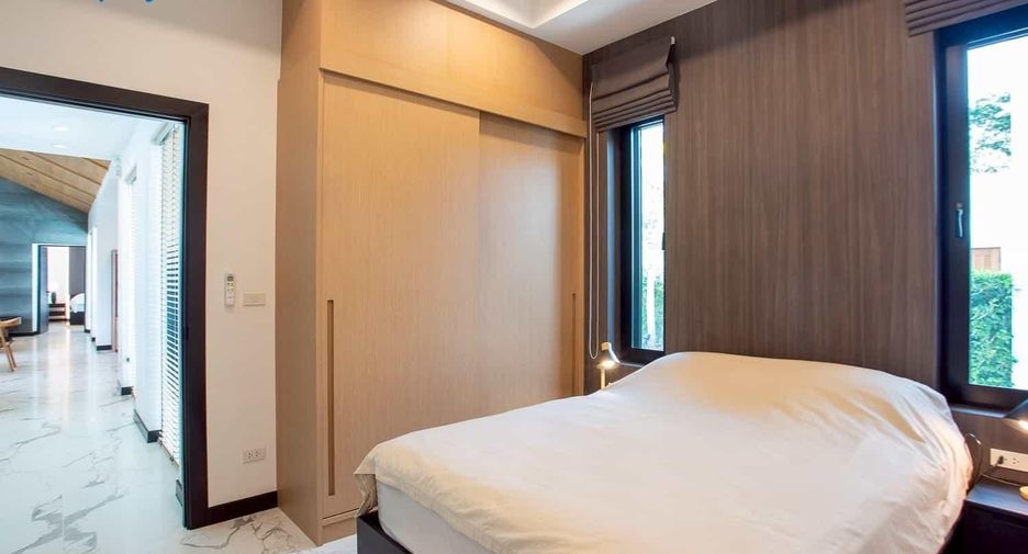For sale 3 bedrooms villa in Hua Hin, Prachuap Khiri Khan