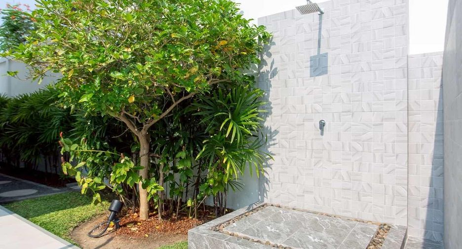 For sale 3 bedrooms villa in Hua Hin, Prachuap Khiri Khan