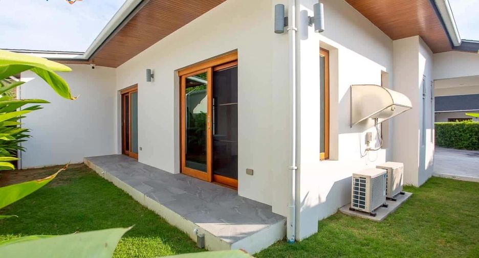 For sale 3 ベッドルーム villa in Hua Hin, Prachuap Khiri Khan