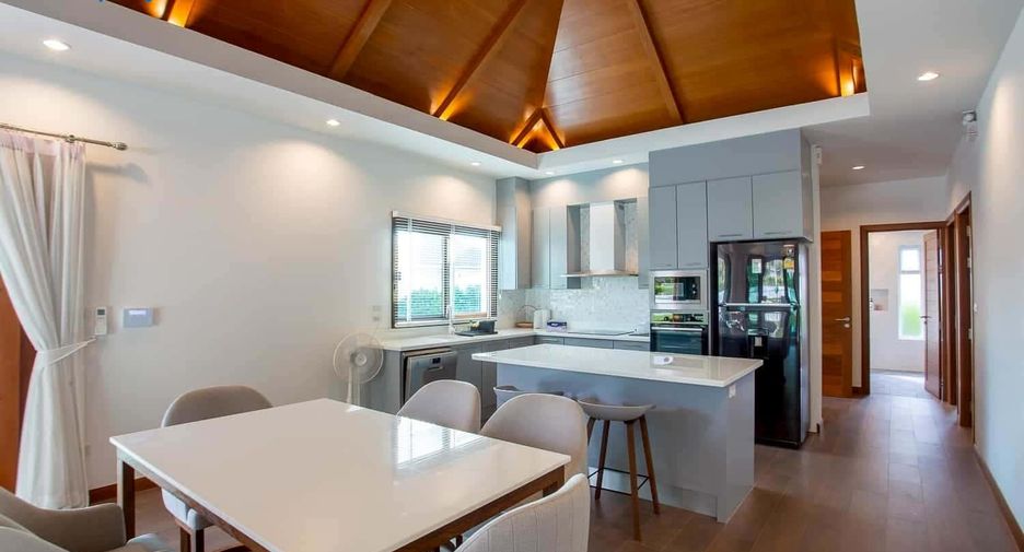 For sale 3 ベッドルーム villa in Hua Hin, Prachuap Khiri Khan