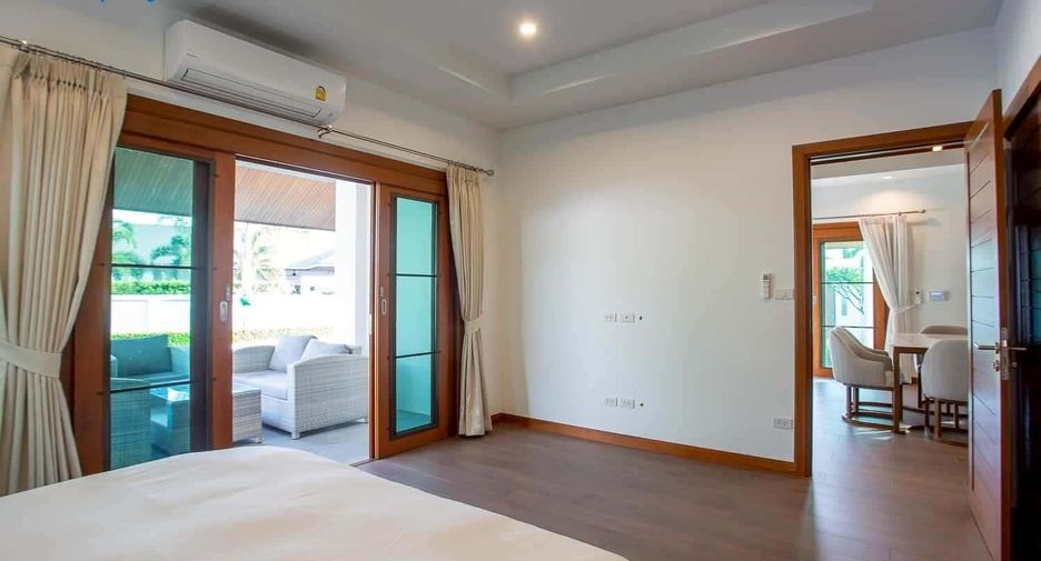 For sale 3 ベッドルーム villa in Hua Hin, Prachuap Khiri Khan