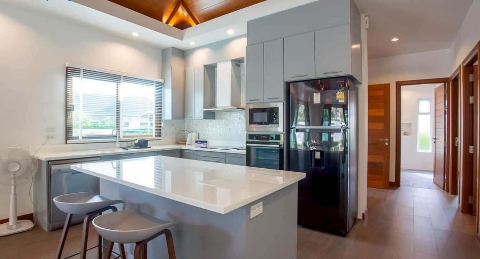 For sale 3 ベッドルーム villa in Hua Hin, Prachuap Khiri Khan