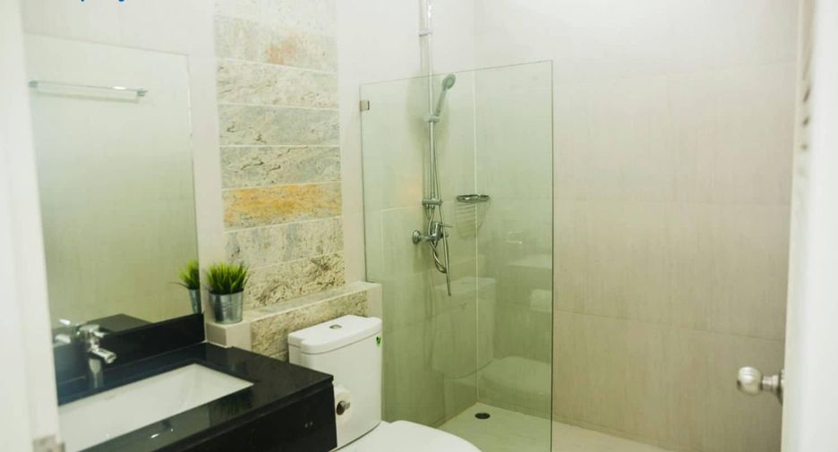 For sale 4 bedrooms condo in Ko Samui, Surat Thani