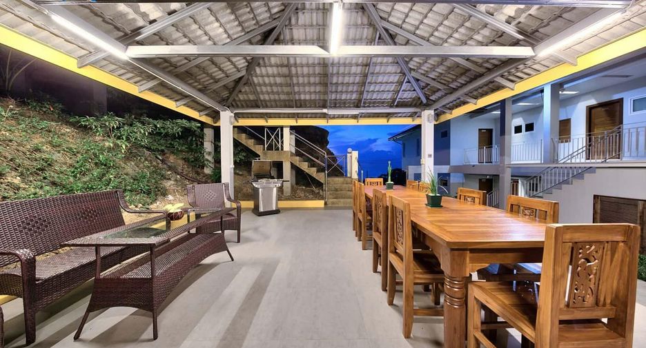 For sale 4 bedrooms condo in Ko Samui, Surat Thani