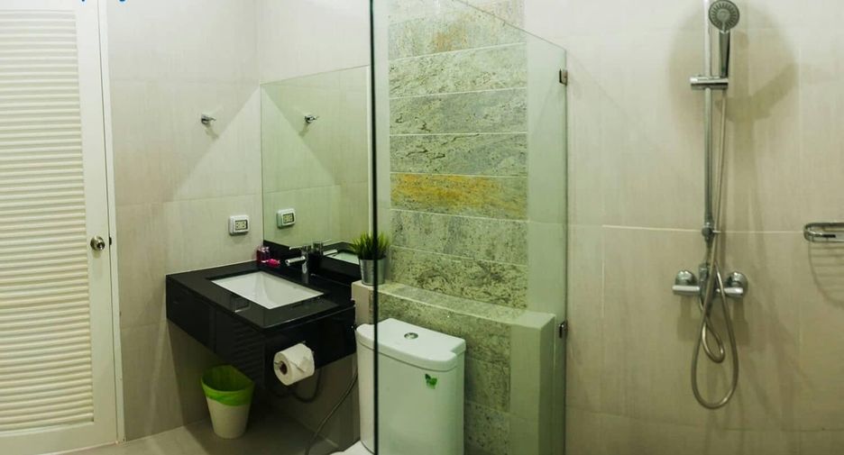 For sale 4 bedrooms condo in Ko Samui, Surat Thani