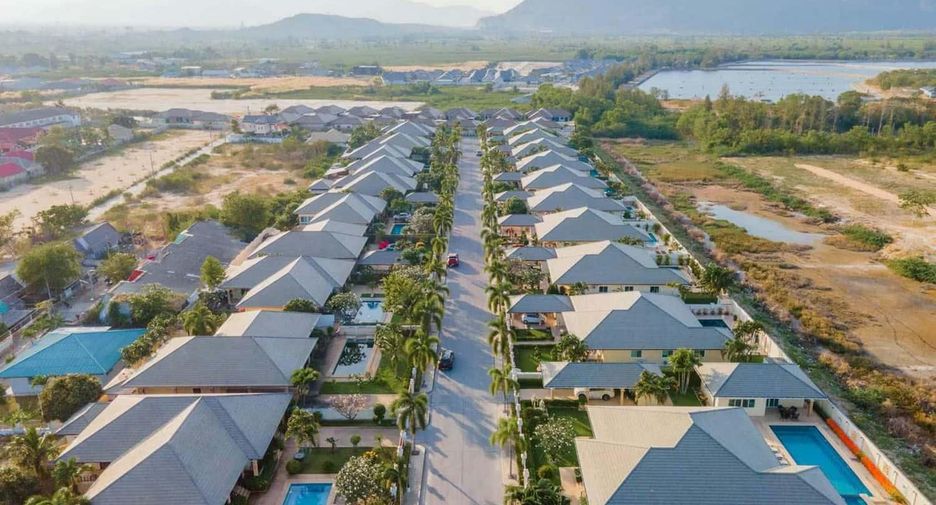 Villa zum Kauf mit 3 Zimmer in Cha Am, Phetchaburi