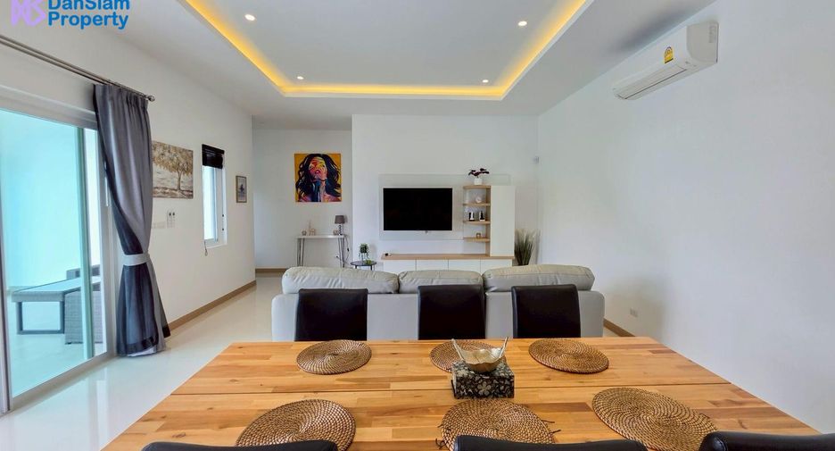 For sale 3 bedrooms villa in Hua Hin, Prachuap Khiri Khan