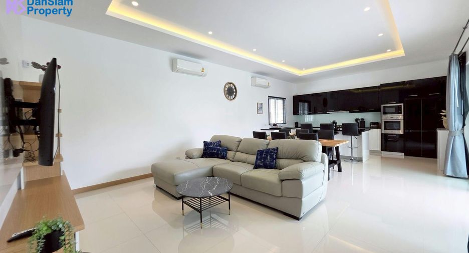 For sale 3 bedrooms villa in Hua Hin, Prachuap Khiri Khan