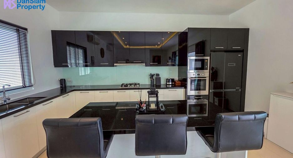 For sale 3 bedrooms villa in Hua Hin, Prachuap Khiri Khan