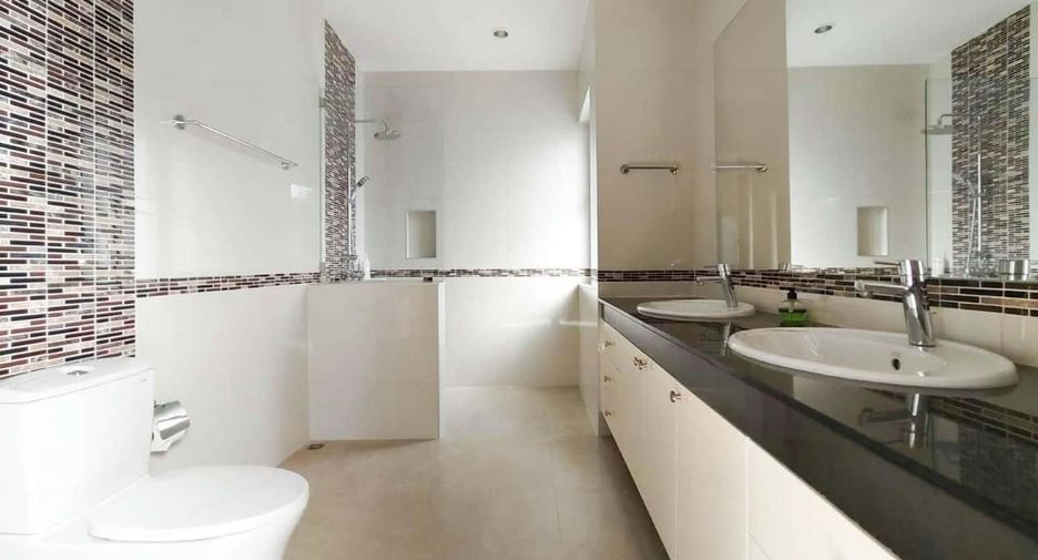 For sale 3 ベッドルーム villa in Hua Hin, Prachuap Khiri Khan
