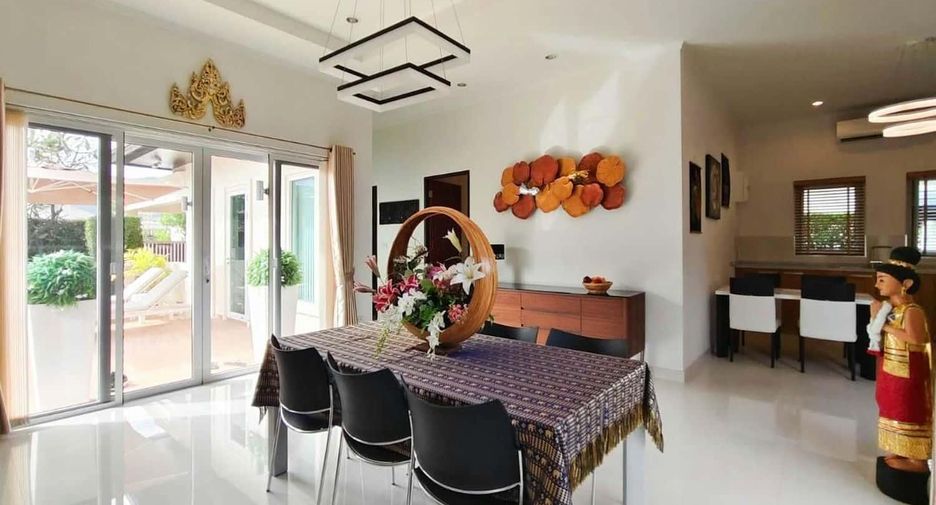 For sale 3 ベッドルーム villa in Hua Hin, Prachuap Khiri Khan