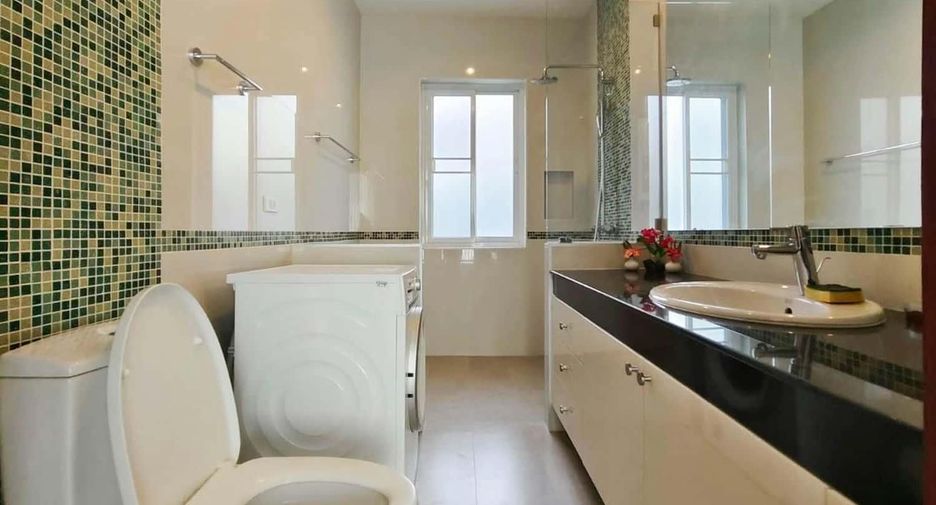 For sale 3 ベッドルーム villa in Hua Hin, Prachuap Khiri Khan