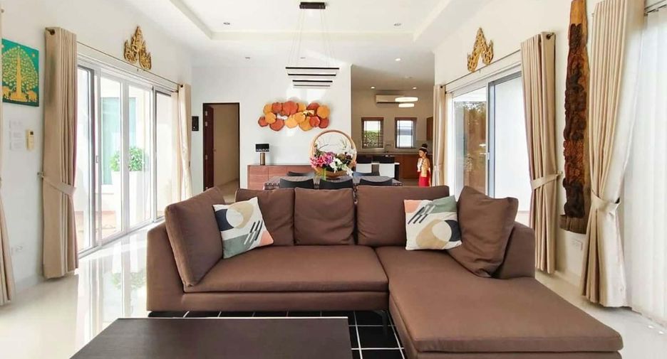 For sale 3 ベッドルーム villa in Hua Hin, Prachuap Khiri Khan
