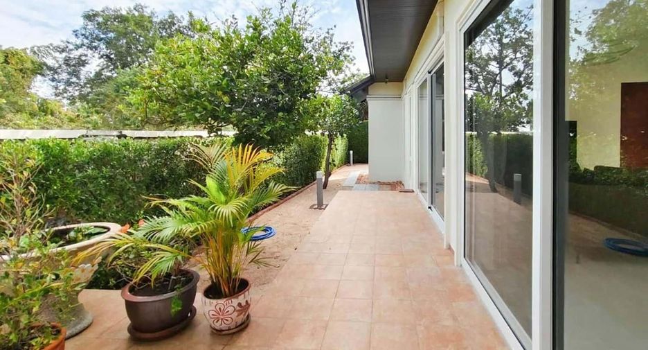 For sale 3 ベッドルーム villa in Hua Hin, Prachuap Khiri Khan