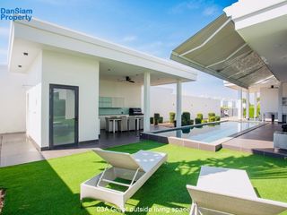 For sale 4 bedrooms villa in Hua Hin, Prachuap Khiri Khan