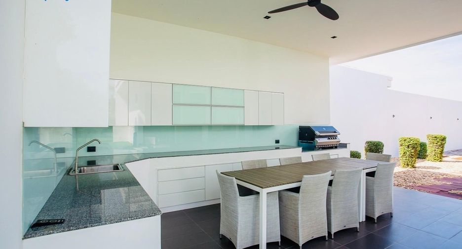 Villa en venta de 4 habitaciones en Hua Hin, Prachuap Khiri Khan