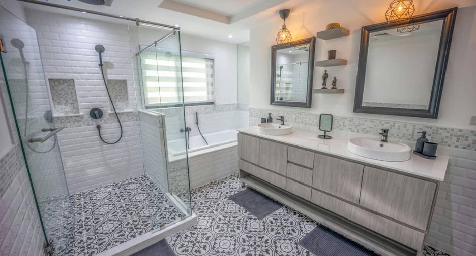 Villa zum Kauf mit Studio in Hua Hin, Prachuap Khiri Khan