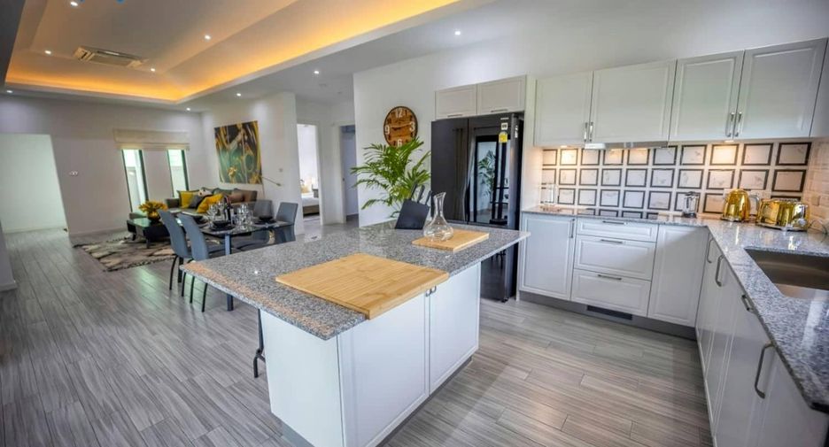 Villa zum Kauf mit Studio in Hua Hin, Prachuap Khiri Khan