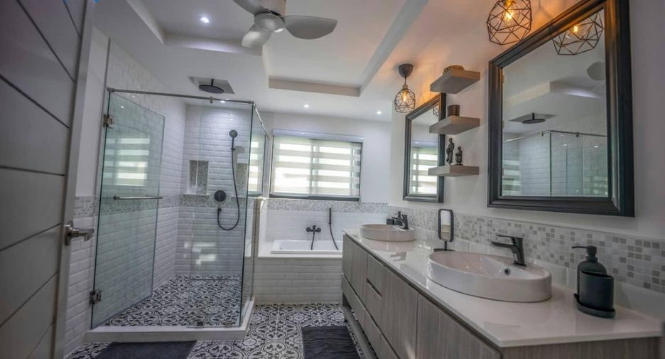 Villa zum Kauf mit Studio in Hua Hin, Prachuap Khiri Khan