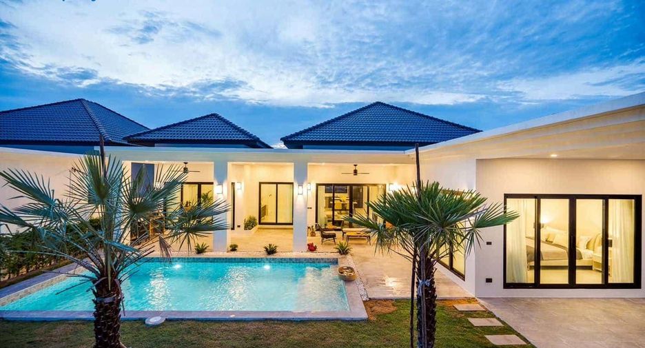 For sale 3 ベッドルーム villa in Hua Hin, Prachuap Khiri Khan