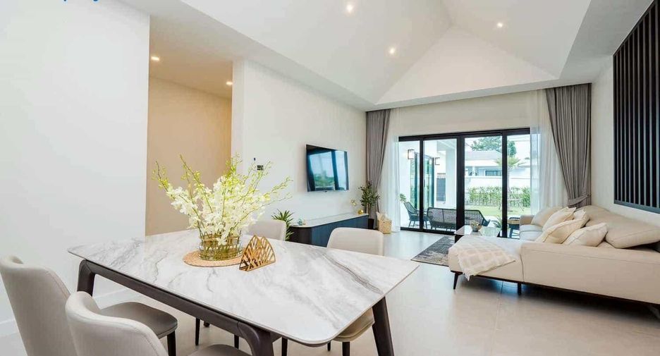 For sale 3 ベッドルーム villa in Hua Hin, Prachuap Khiri Khan