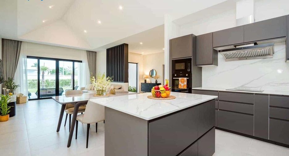 For sale 3 ベッドルーム villa in Hua Hin, Prachuap Khiri Khan