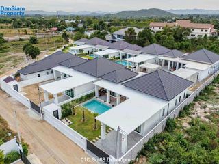 For sale 3 bedrooms villa in Hua Hin, Prachuap Khiri Khan