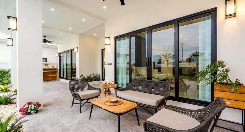 For sale 3 ベッドルーム villa in Hua Hin, Prachuap Khiri Khan