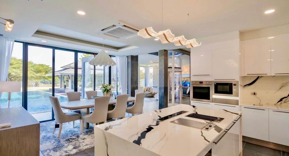 Villa zum Kauf mit 4 Zimmer in Cha Am, Phetchaburi