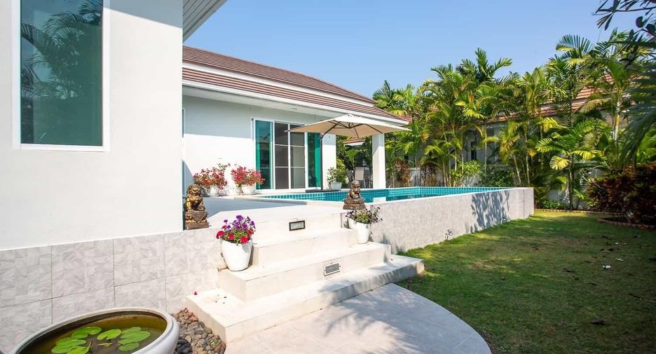 For sale 3 ベッドルーム villa in Hua Hin, Prachuap Khiri Khan