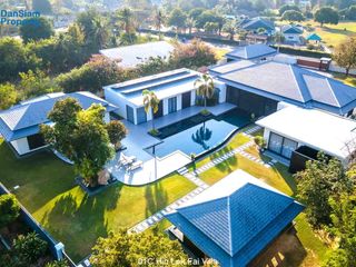 For sale 6 bedrooms villa in Hua Hin, Prachuap Khiri Khan