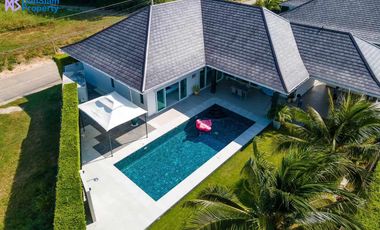 For sale 3 bedrooms villa in Hua Hin, Prachuap Khiri Khan