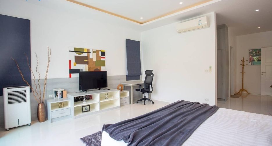 For sale 3 bedrooms villa in Hua Hin, Prachuap Khiri Khan