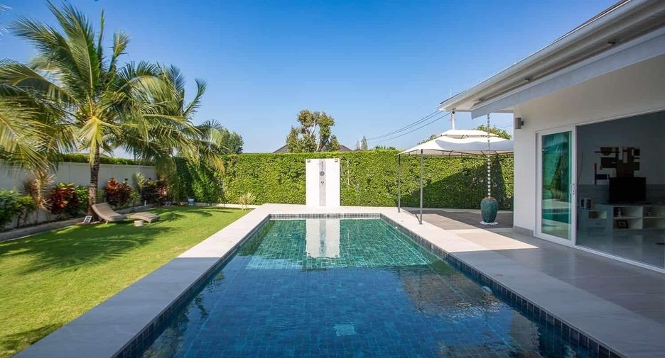 For sale 3 bedrooms villa in Hua Hin, Prachuap Khiri Khan