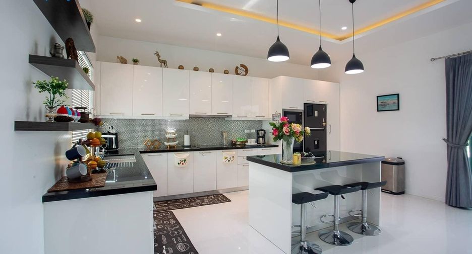 For sale 3 bedrooms villa in Hua Hin, Prachuap Khiri Khan