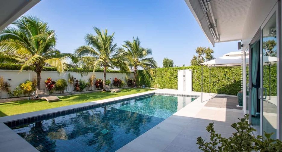 For sale 3 bedrooms villa in Hua Hin, Prachuap Khiri Khan