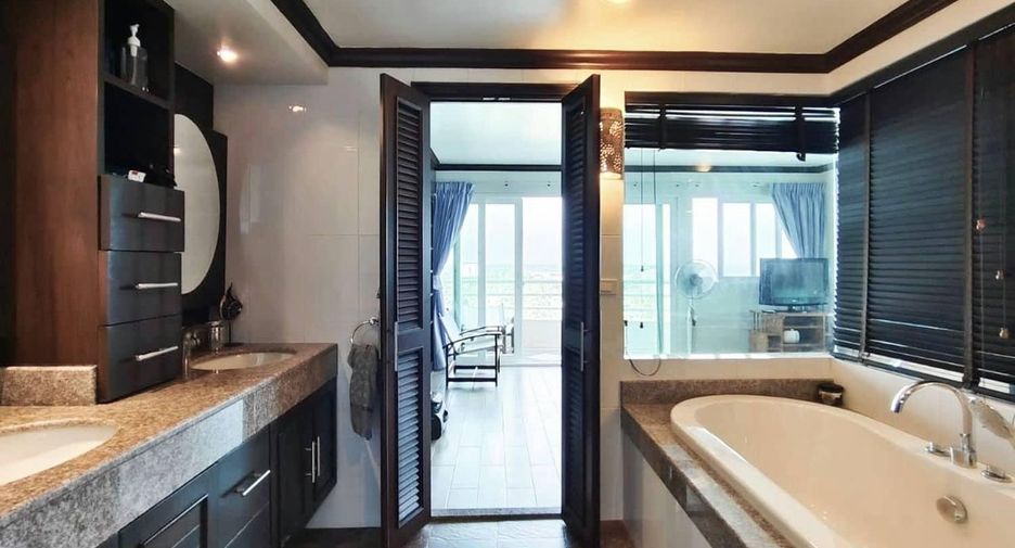 Condo en venta de 3 habitaciones en Cha Am, Phetchaburi