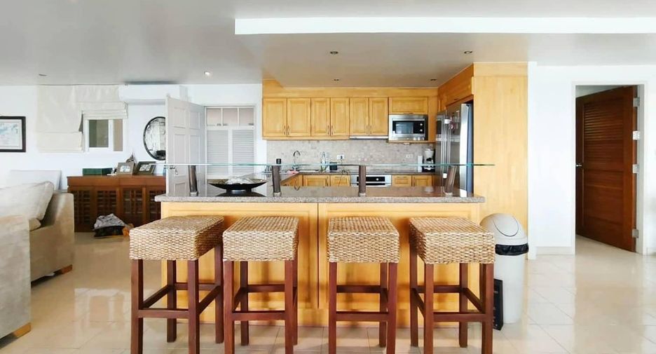 Condo en venta de 3 habitaciones en Cha Am, Phetchaburi