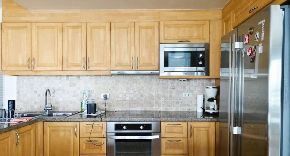 Condo en venta de 3 habitaciones en Cha Am, Phetchaburi