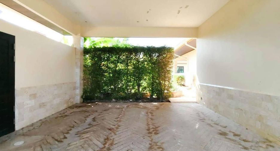 Villa en venta de 4 habitaciones en Sam Roi Yot, Prachuap Khiri Khan