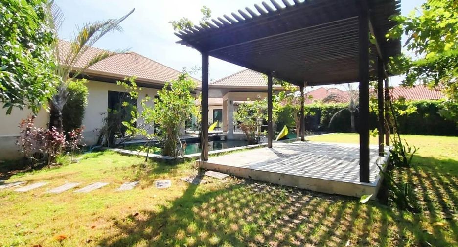 Villa en venta de 4 habitaciones en Sam Roi Yot, Prachuap Khiri Khan