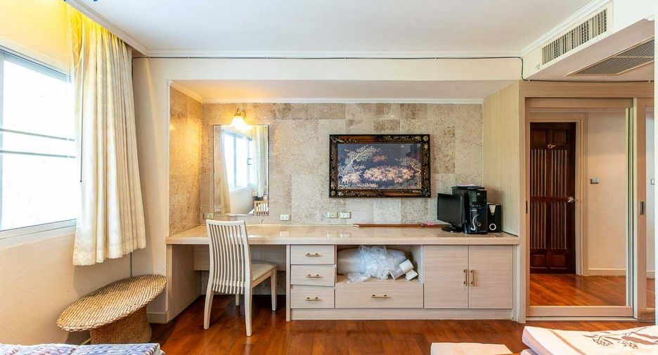 For sale 3 bedrooms condo in Cha Am, Phetchaburi