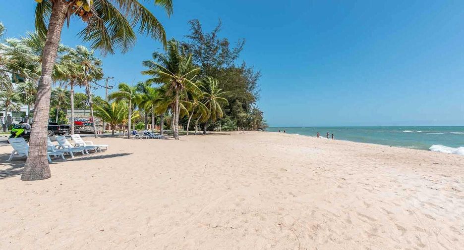 For sale 3 bedrooms condo in Cha Am, Phetchaburi
