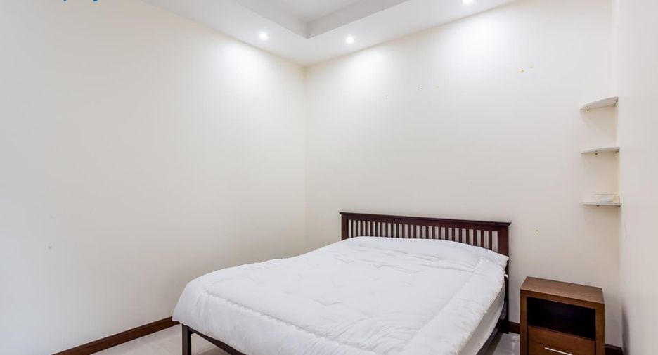 For sale 3 bedrooms villa in Cha Am, Phetchaburi
