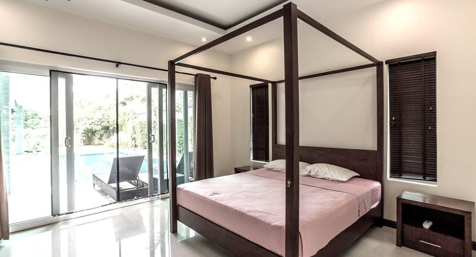 For sale 3 bedrooms villa in Cha Am, Phetchaburi