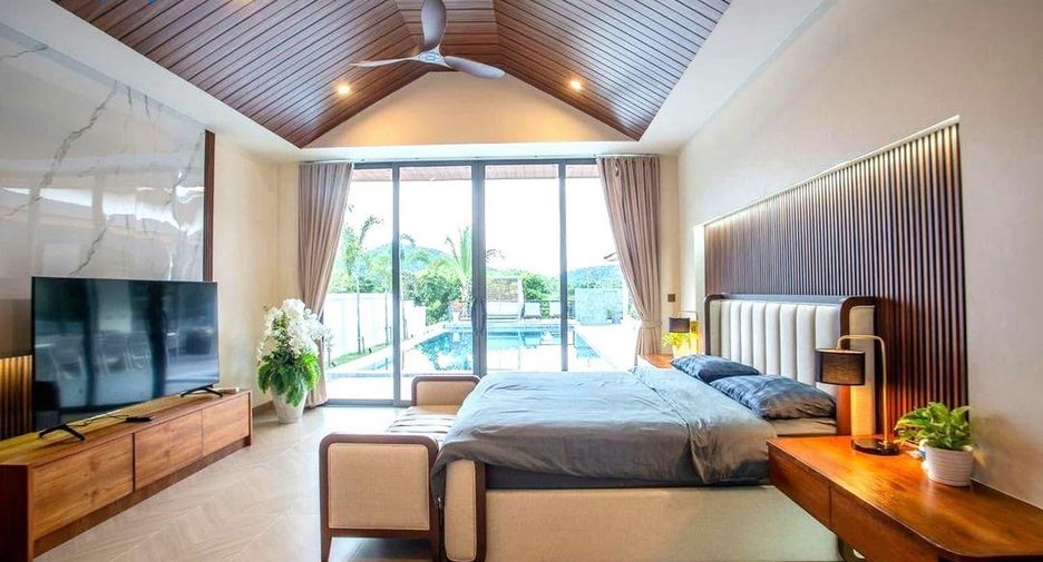 For sale 5 bedrooms villa in Hua Hin, Prachuap Khiri Khan
