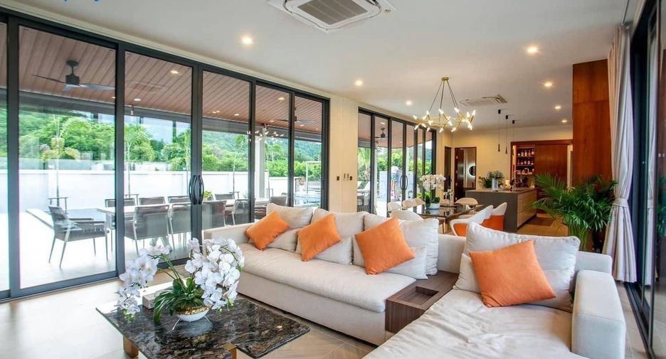 For sale 5 bedrooms villa in Hua Hin, Prachuap Khiri Khan
